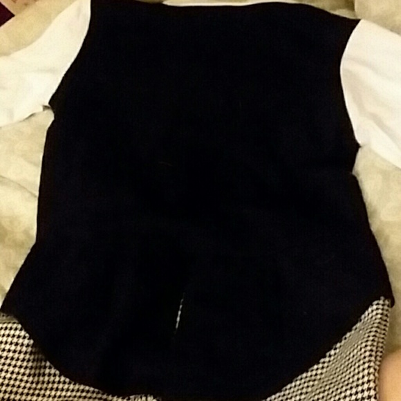 Little tuxedo for boys - Picture 4 of 4